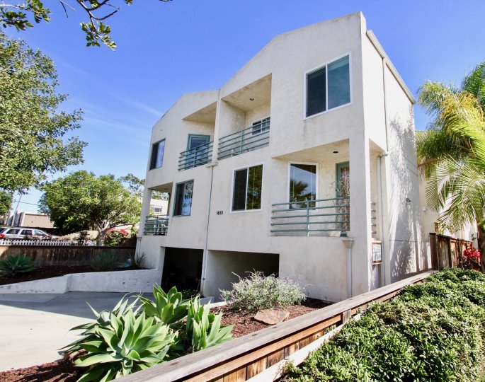 Chalcedony Townhomes Pacific Beach CA